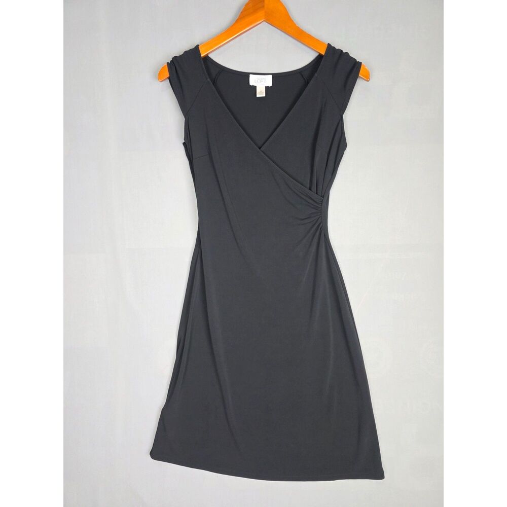 Ann Taylor LOFT Black Splurce Dress Size 4P Surplice Lightweight Fit and Flare